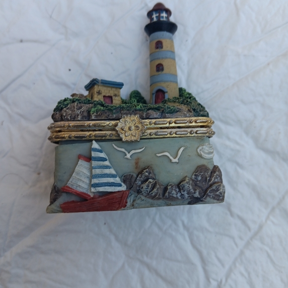 Lighthouse Trinket Box - Picture 1 of 3